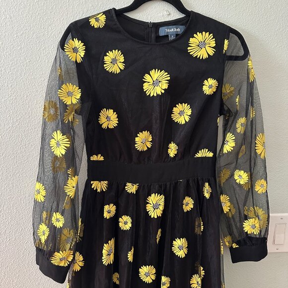 Modcloth Maxi Dress Black Yellow Daisies SMALL Long Sleeve Gown - Picture 2 of 6